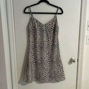 Tan and Black Giraffe Print Midi Dress (S)